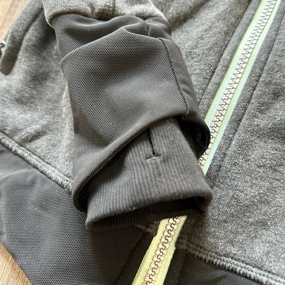 Ivivva Jacket - Picture 3 of 4